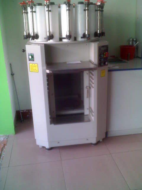 塗料（liào）調色混勻機（jī）