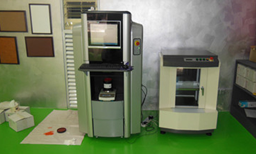 賦彩全自動調色機（jī）