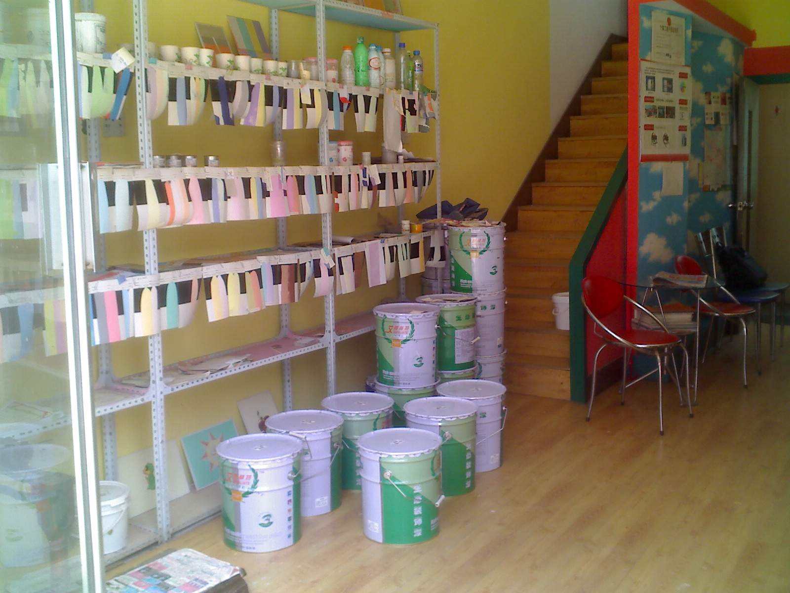 乳膠漆(qī)電腦調色機適用於專賣店(diàn) 乳膠漆電腦調色機適用於專賣店