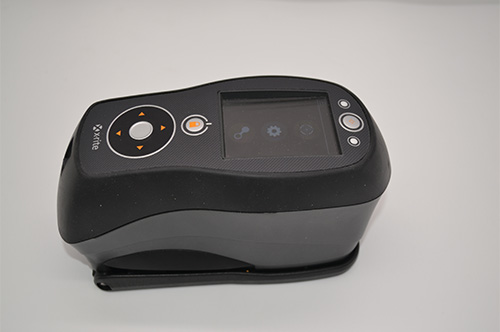 電腦配色之測色配色軟件的使用